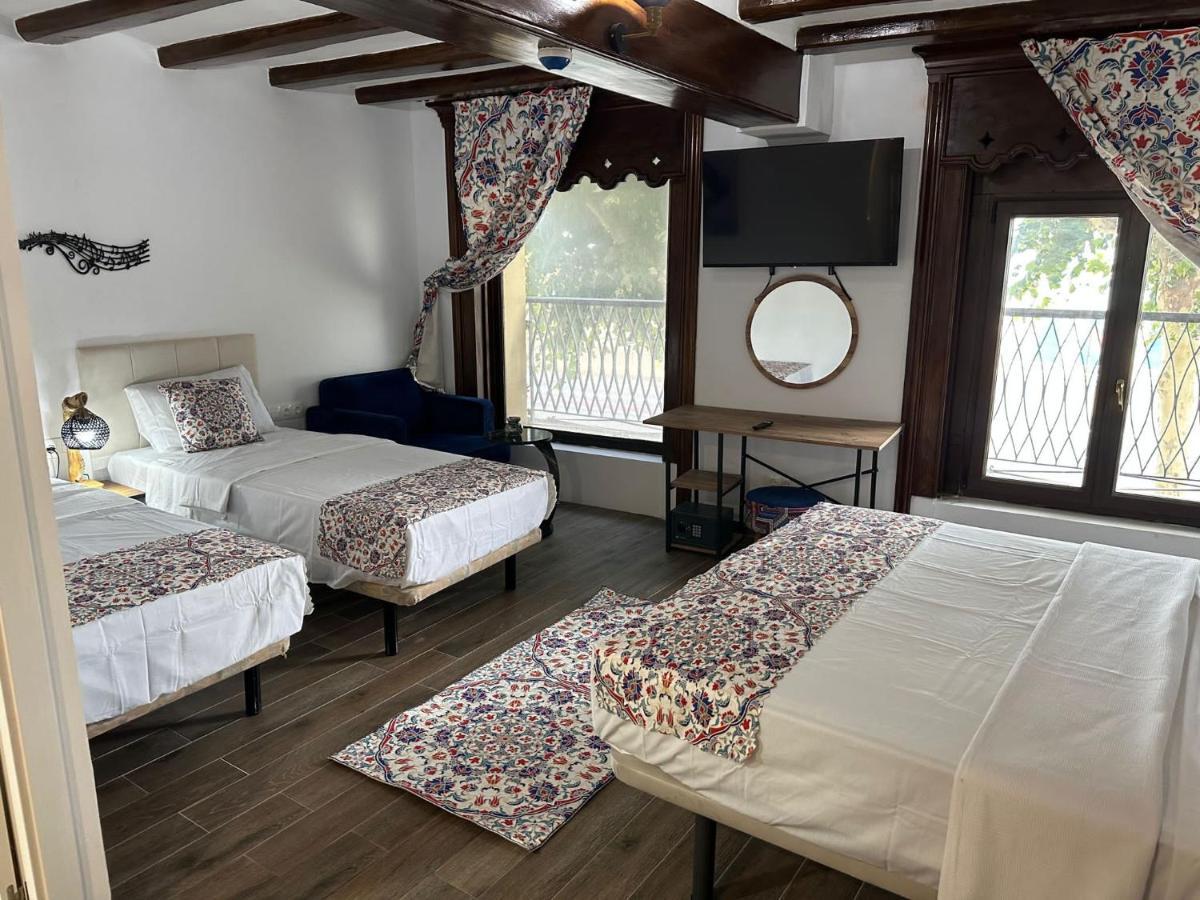 Vilador Beach Hotel Masnou Εξωτερικό φωτογραφία